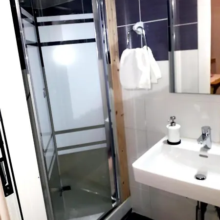 شقة With One Bedroom In With Wifi 500 M From The Beach *